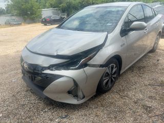 2019 Toyota Prius Prime Premium - Primary Damage Left Image